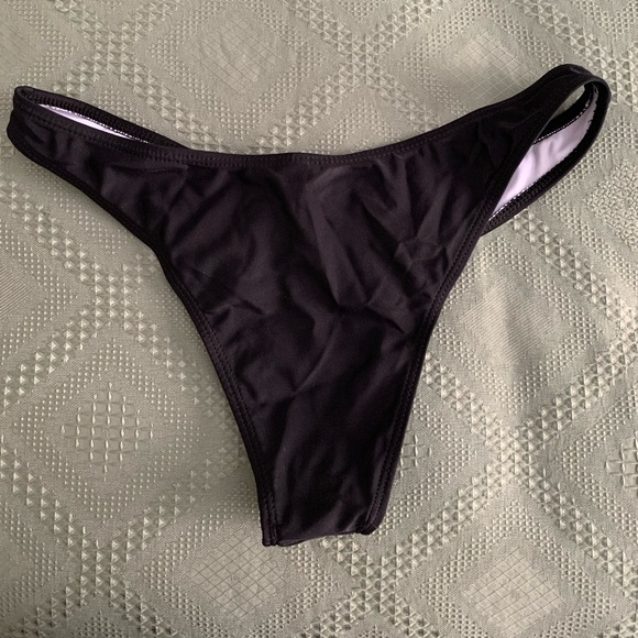 Shein bikini bottoms - Picture 2 of 3